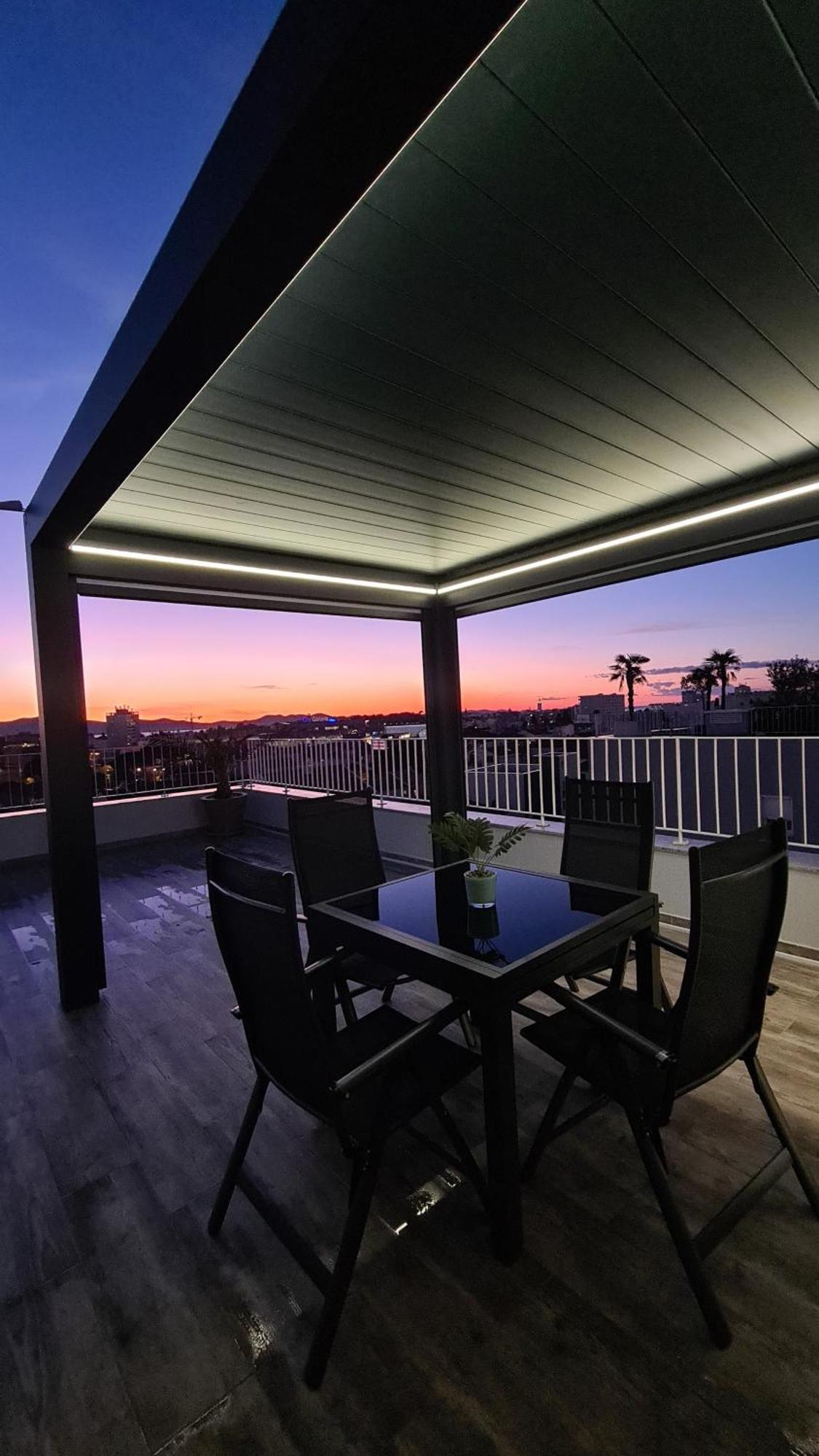 Zadar Sunset Penthouse With Spectacular View And Jacuzzi Appartement Buitenkant foto